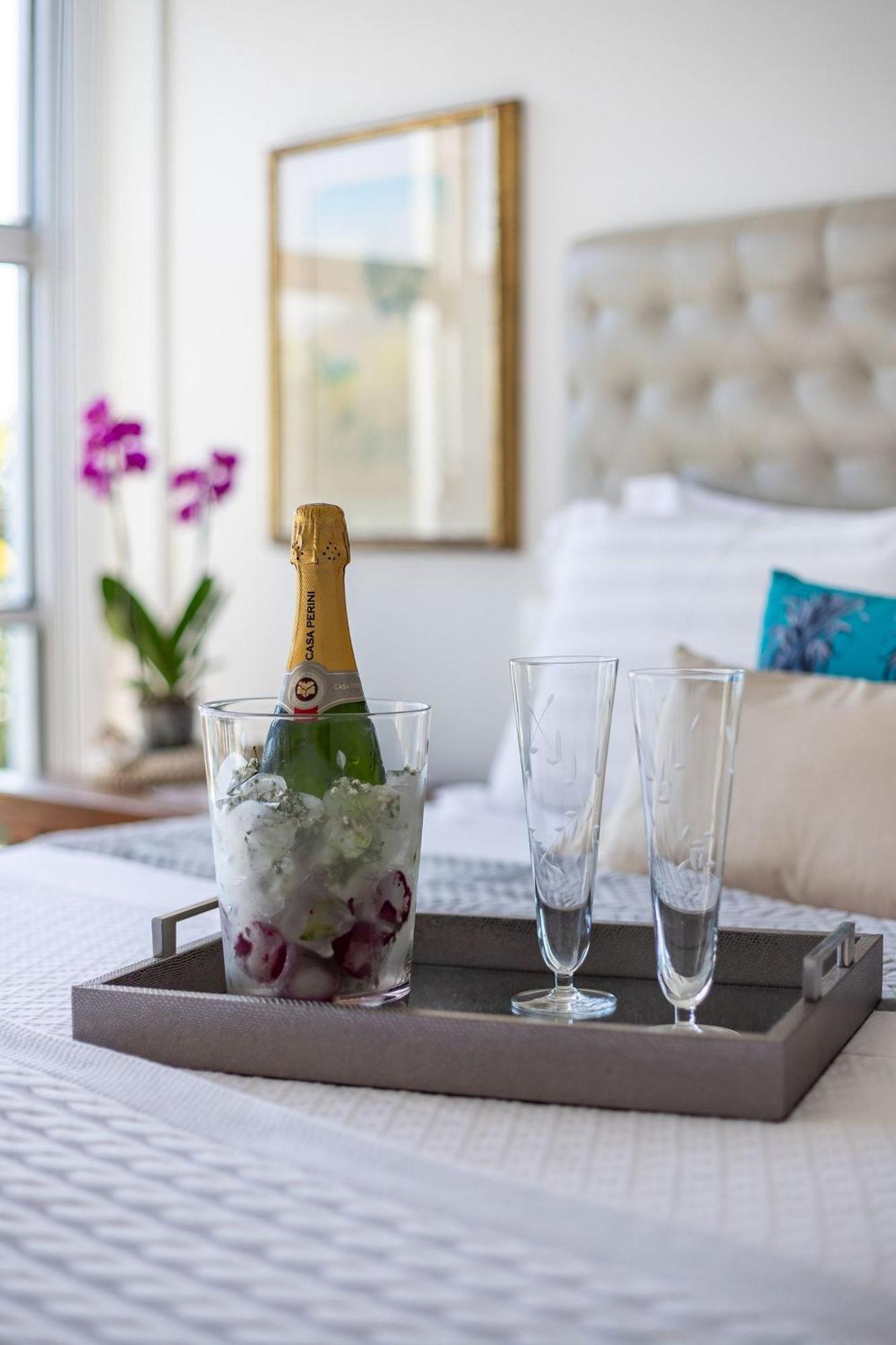 Apartmento De Luxo Na Urca Com Vistas Incríveis - A 2 Min Da Praia! Apartamento